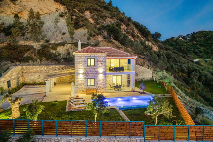 Exclusive Retreat Villas in Uttarakhand